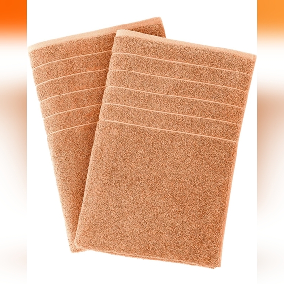Set of Casa Platino Peach Fuzz Towels - Picture 5 of 6
